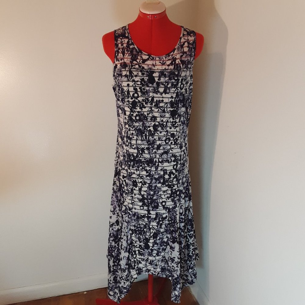 Simply Vera Wang Floral Dress Size S